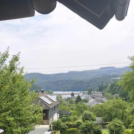 Rursee Mit Wellnessbereich, Balkon, Seeblick Und Garten Fuer 8 Personen, 2 Hunde Lejlighed Simmerath